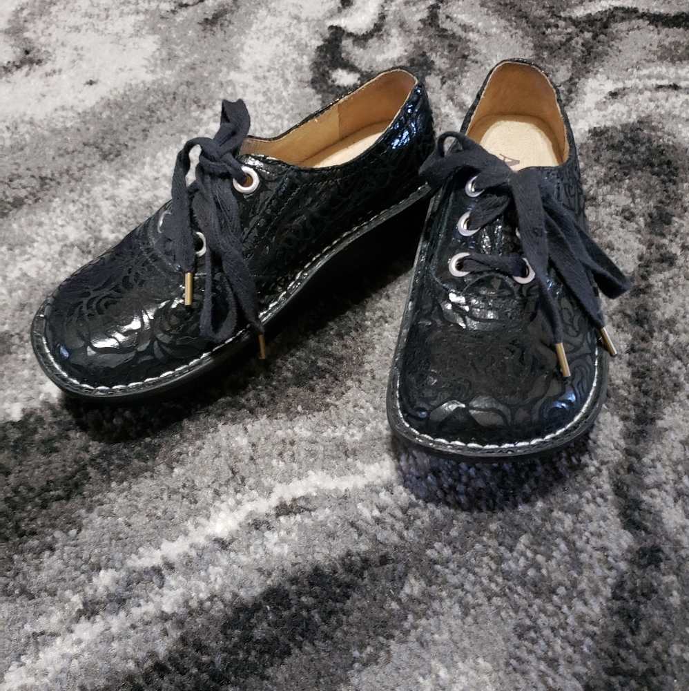 Alegria Shoes Size 5